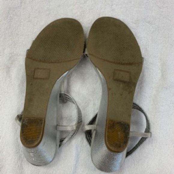 Silver Newport Open Toe Wedge - Picture 3 of 4